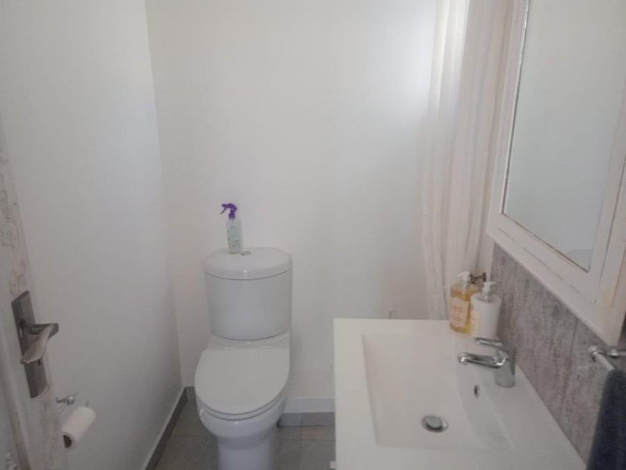 3 Bedroom Property for Sale in Wavecrest Eastern Cape